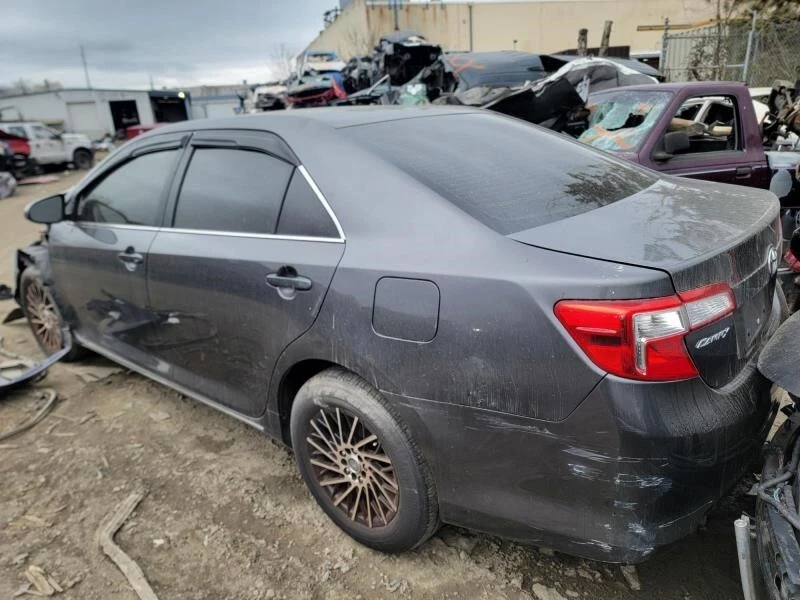 Used Fuel Injection Throttle Body fits: 2013 Toyota Camry Throttle Valve Assembl Foto 2 de 4