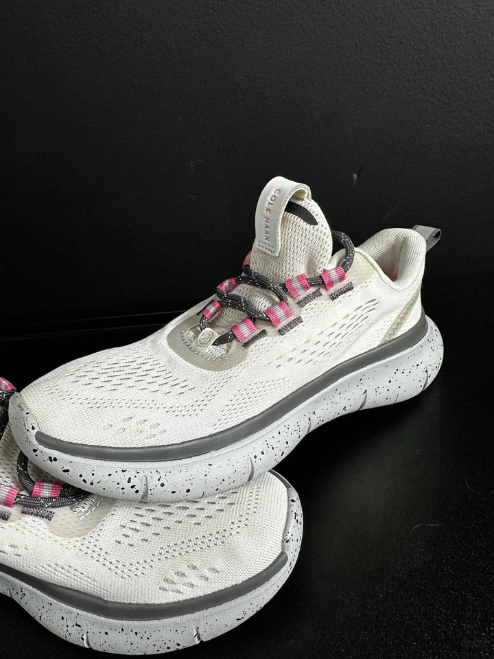 Tênis de corrida esportivo Cole Haan ZEROGRAND Journey 6B feminino branco rosa em excelente estado usado - Imagem 4 de 4