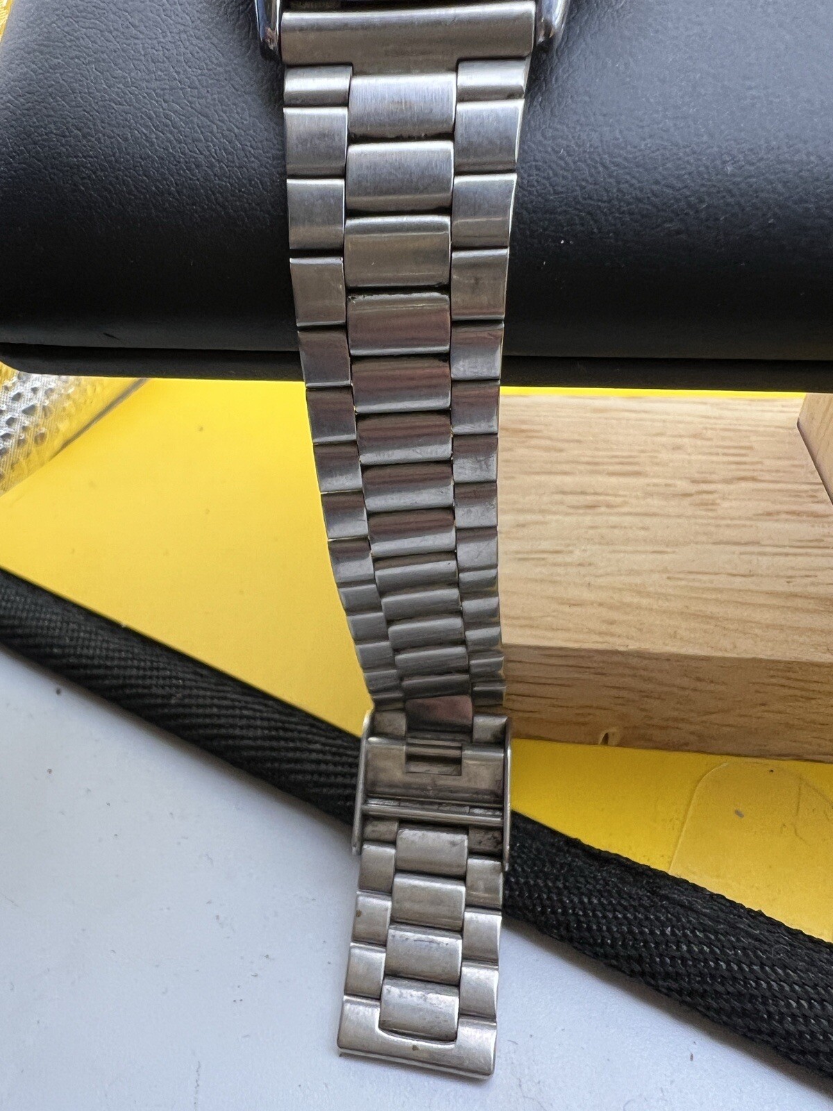 Casio Alarm Chronograph Analog 746 Aq227 Digital Watch Runs Jb261 for