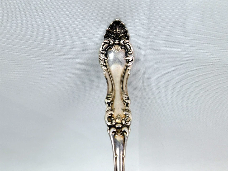 Antiguo cucharón de doble labio estriado de 15" ARUNDEL plateado 1899 Oneida Wm Rogers Foto 4 de 4