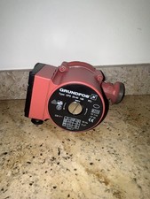 Grundfos Pumpe UPS 25-40 180