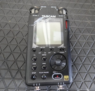 TASCAM DR-100MKIII Linear PCM Recorder Portable Digital Audio Recorder