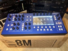 Groove Synthesis 3rd Wave 8M 8-Voice Desktop Synthesizer