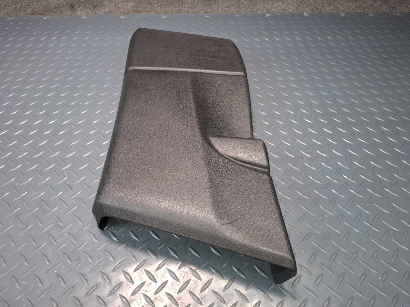 Maserati Levante 2017-2020 Lower Center trim panels Set