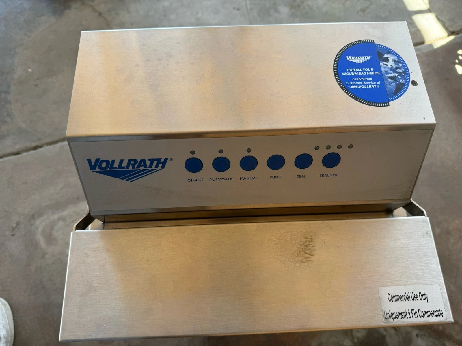 Vollrath 40858 Vacuum Sealer w/ 12 3/16" Seal Bar, 120v