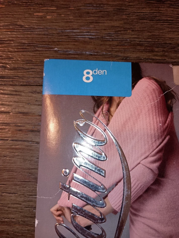 PLATINO BLOGGER 8 Denier Ultra Sheer Pantyhose Paradis - Image 3 of 4
