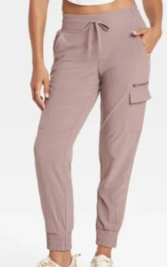 NEW All In Motion Women's Active Stretch Woven Cargo Pants Size Large