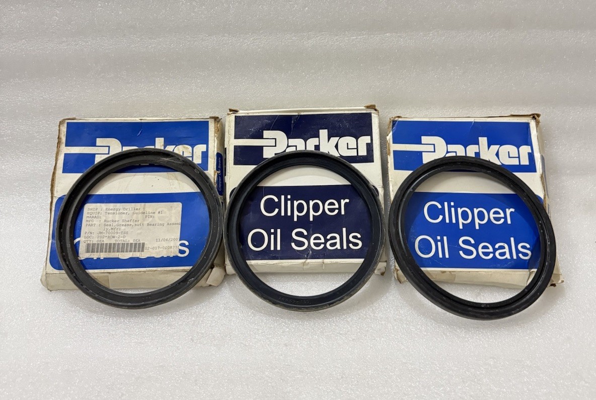 PARKER 70009-TSS CLIPPER OIL SEALS (LOT OF 3)
