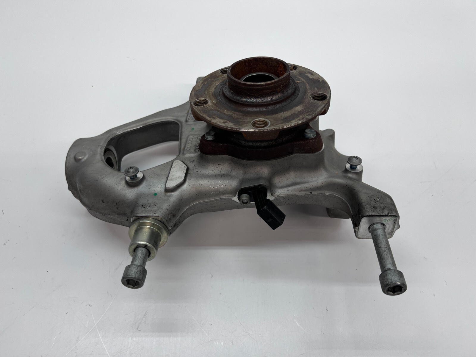 LAMBORGHINI HURACAN LP610 580 FRONT LEFT DRIVER LH KUCKLE HUB OEM 4T0407245D