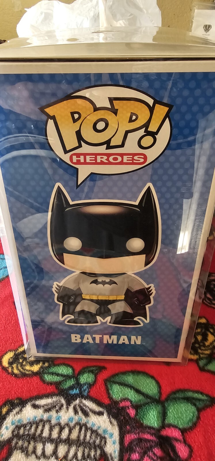 Funko Pop Batman Blue (Giant) Jumbo International Chase 9" Inch Super Size Rare