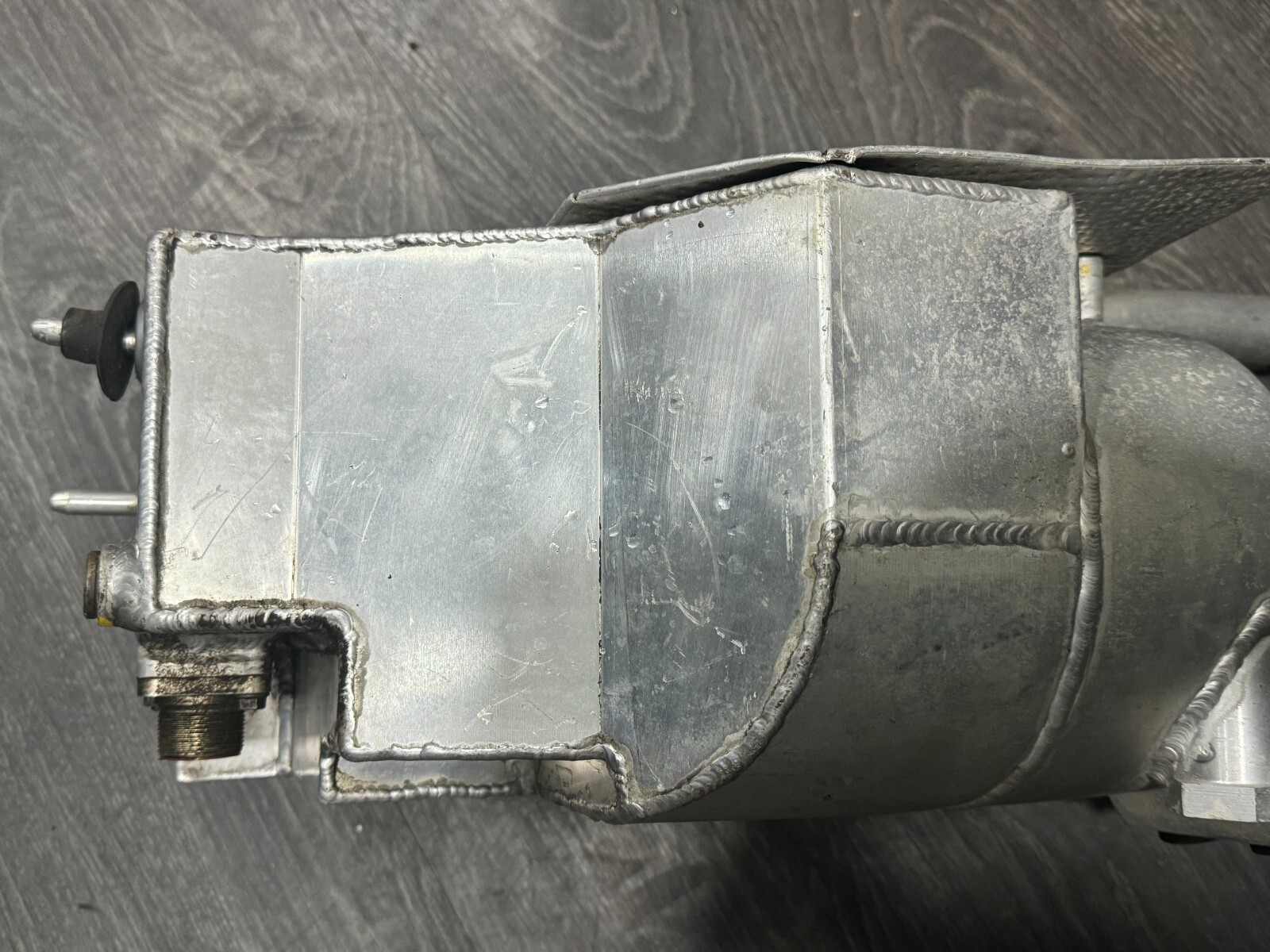 Lamborghini Gallardo 2005 Oil Reservoir Tank OEM 07L115374H