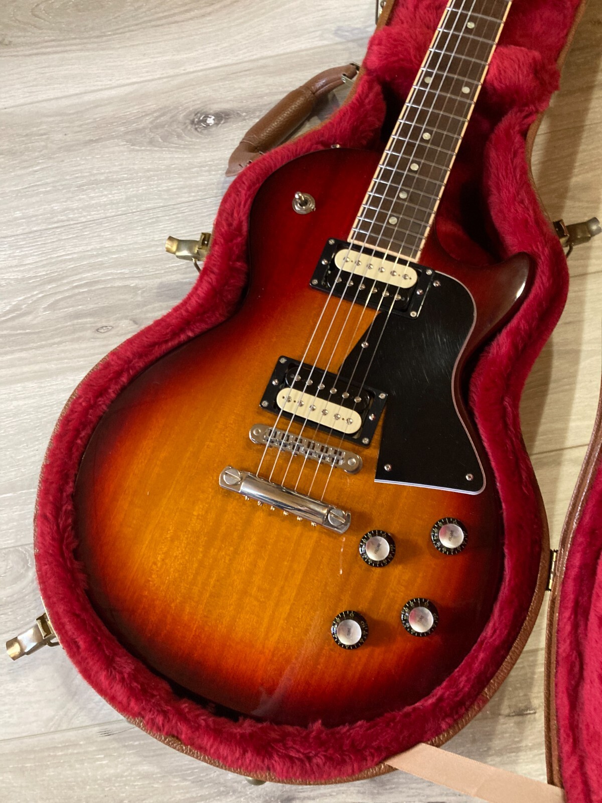 gibson les paul junior humbucker