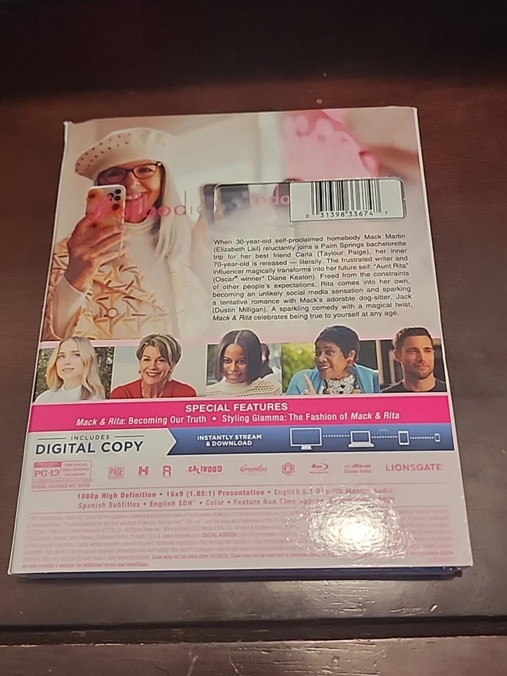 Mack & Rita (Blu-ray, Digital Copy/ Code) New & Sealed - Image 2 of 2