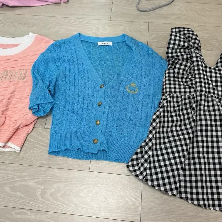 Summer Clothes Bundle 7 Items Used Condition - image 5