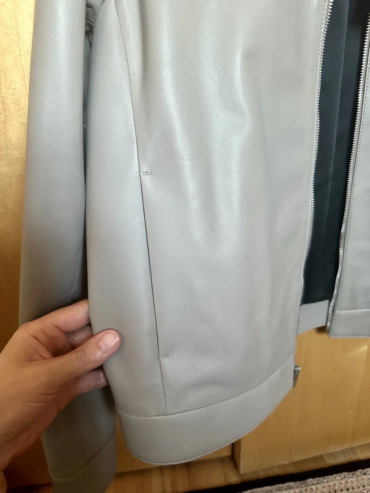 CHAQUETA DE CUERO CON CREMALLERA CORTA DE PIEL DE CORDERO TEORY NUEVA CON ETIQUETAS TALLA 6 Foto 4 de 4