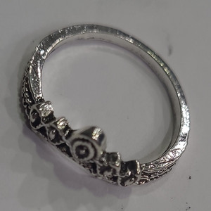 Silver Tone Stainless Steel Tiara Crown Band Ring Size 6 No Stones