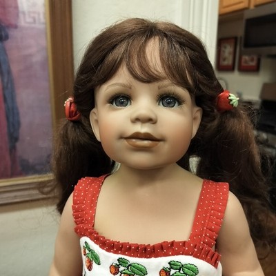 Update Masterpiece Doll Monika Levenig Strawberry Surprise Vintage Excellent 