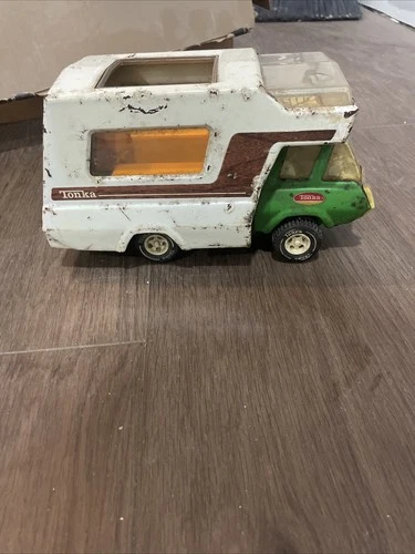 Vintage 1970s Tonka Winnebago RV camper,