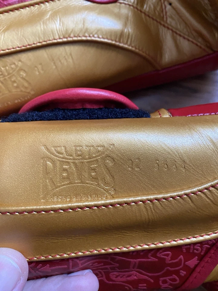 Guantes de Boxeo de Alta Precisión CLETO REYES con Cierre de Gancho y Lazo para Entrenamiento Foto 4 de 4