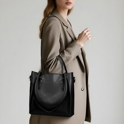 Damen Echtleder Tote & Crossbody  Handtasche mit goldenfarbener Hardware 