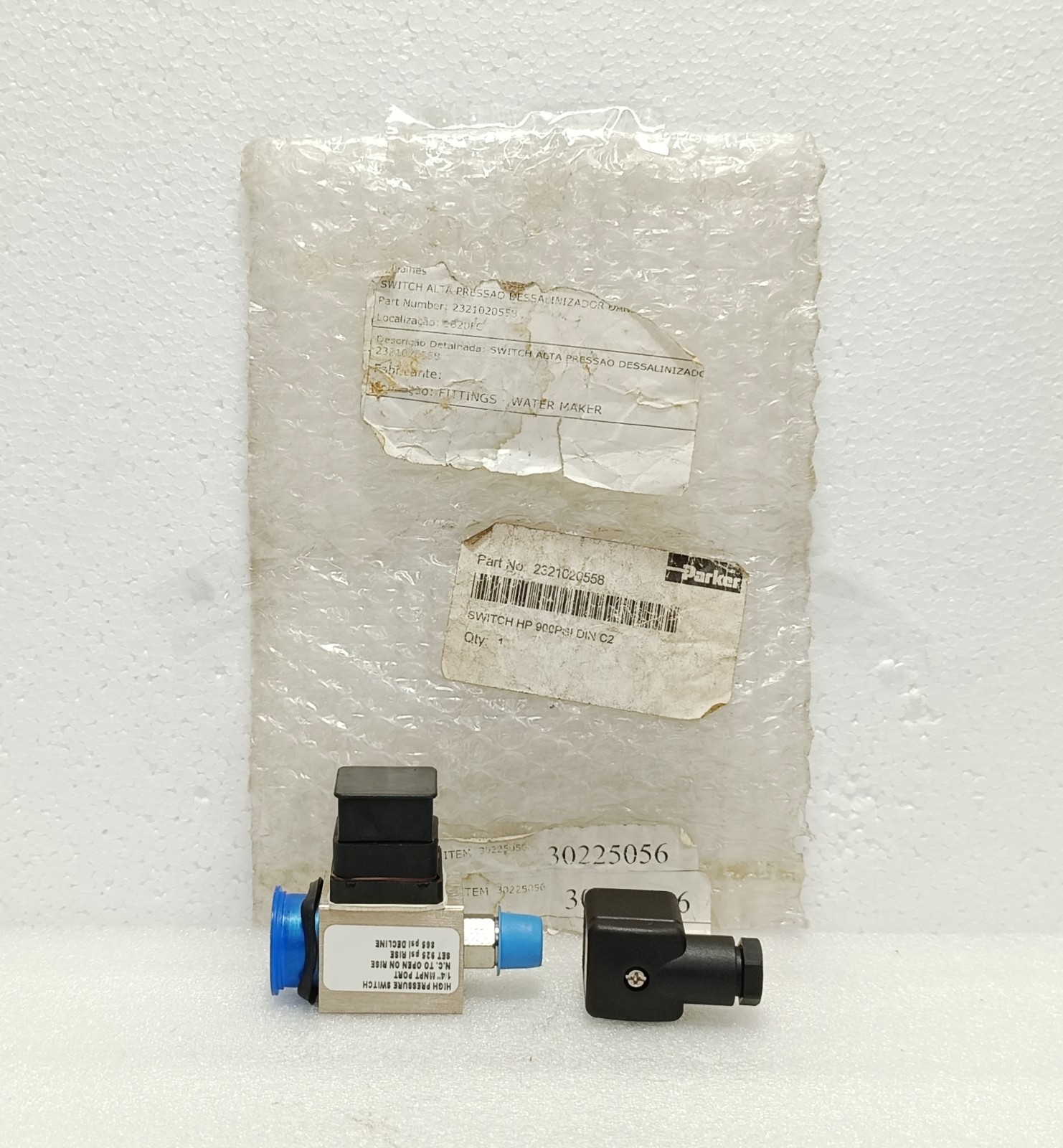PARKER 2321020558 High Pressure Switch 1/4 NPT 900 PSI DIN Marine Watermaker NEW