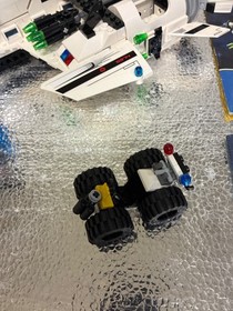 LEGO Space: Police Galactic Enforcer (5974)