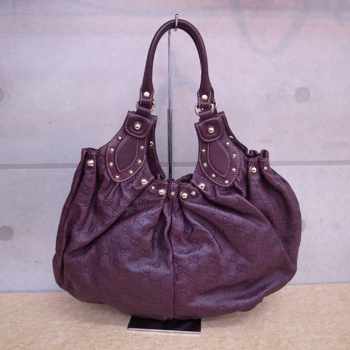 GUCCI Leather Tote Shoulder Bag in Black Style 487589