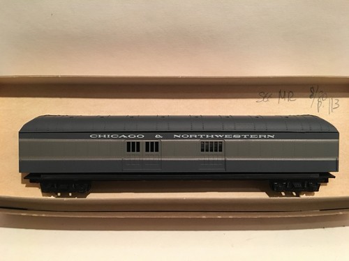 HO Roundhouse 6022 Chicago y North Western Harriman Estilo Equipaje Coche Kit CNW | Zustand: New