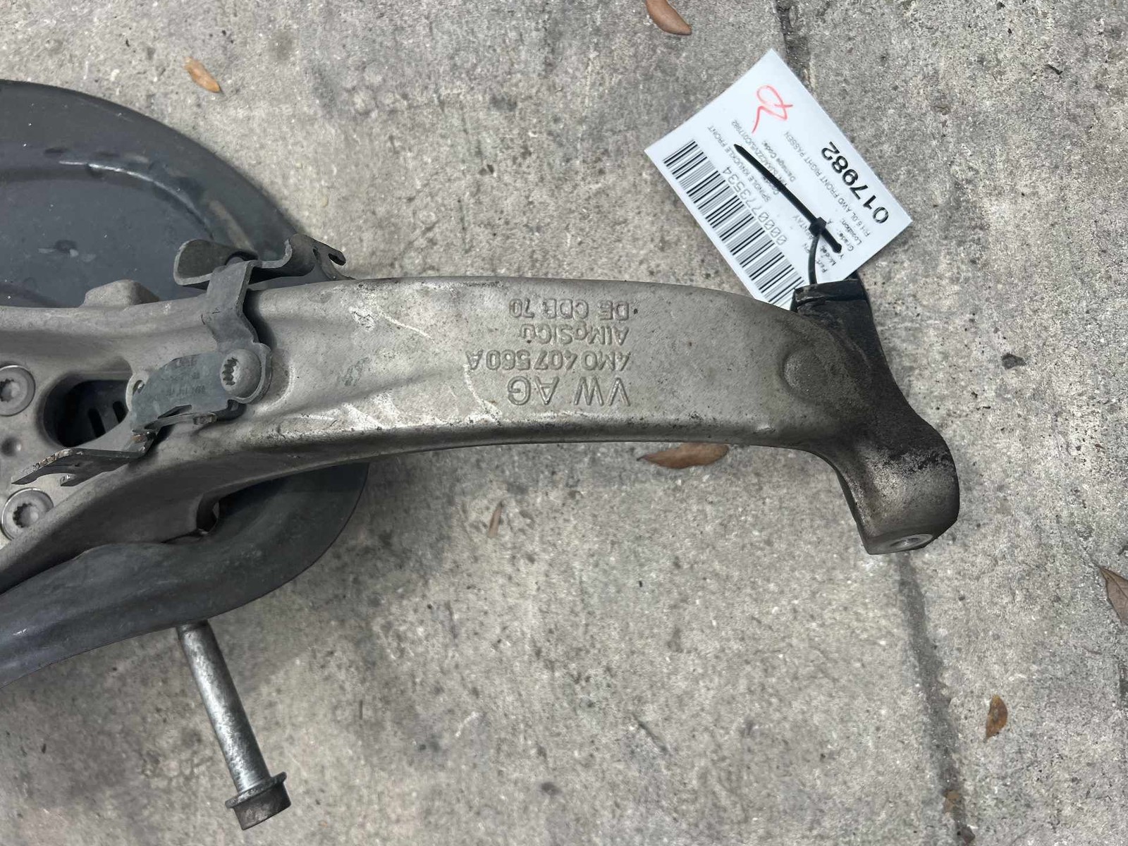 Bentley Bentayga 2015-2020 Front Right Steering knuckle P/N 4M0407560A