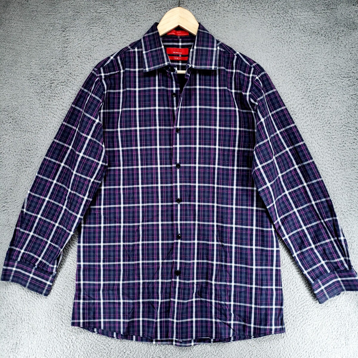 16 32 33 dress shirt 16 1/2 X 32/33 Traveler Slim Fit Dress Shirts