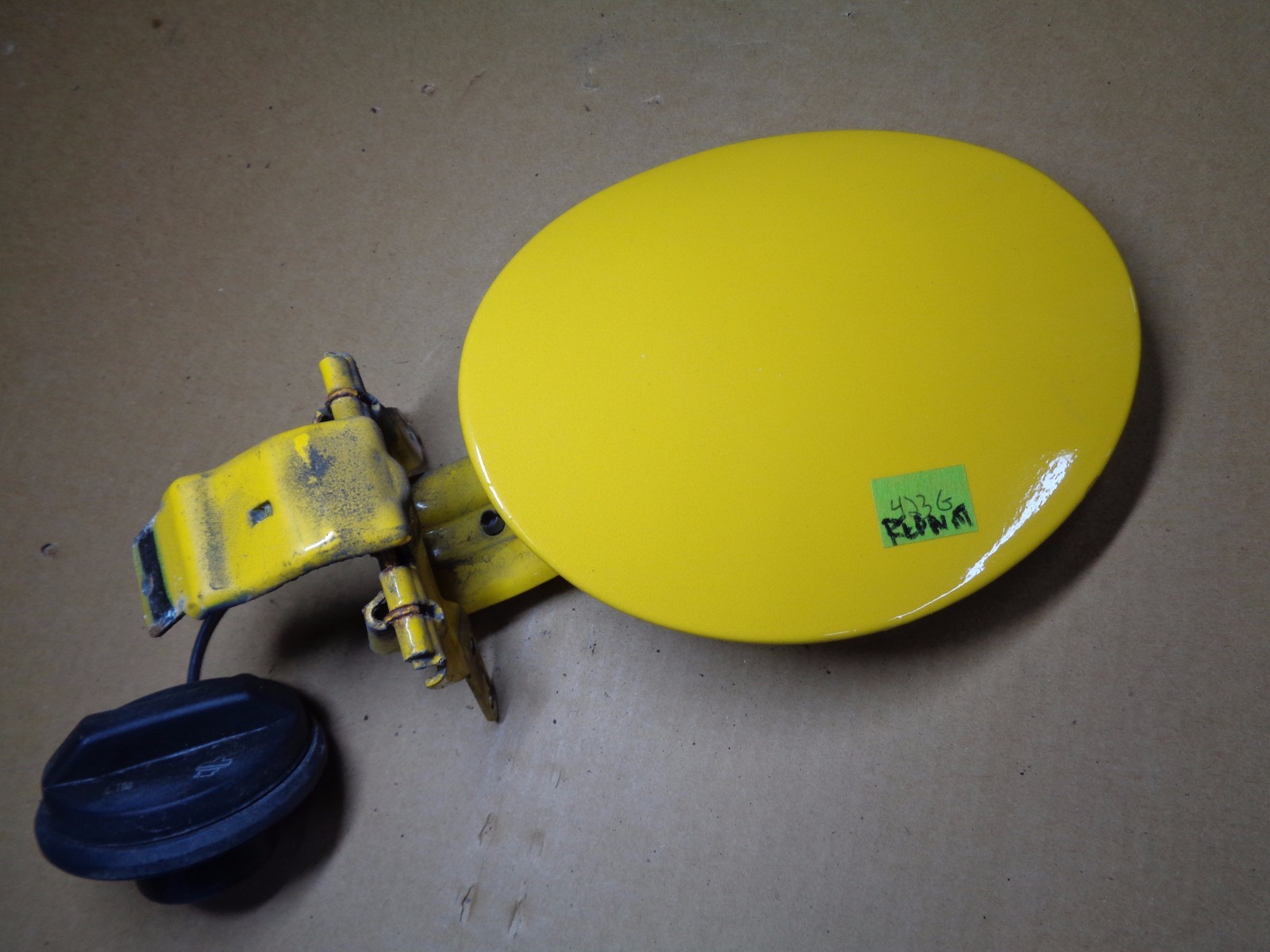 9704 Corvette C5 Gas Door 423G eBay