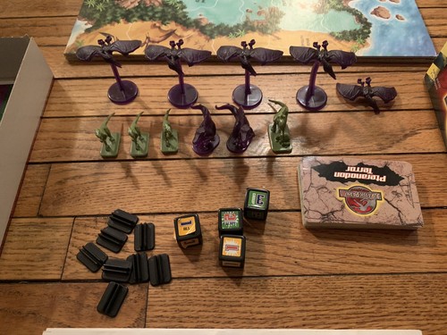 Jurassic Park III 3 Island Survival Brettspiel 3 Teile fehlen - Bild 4 von 6