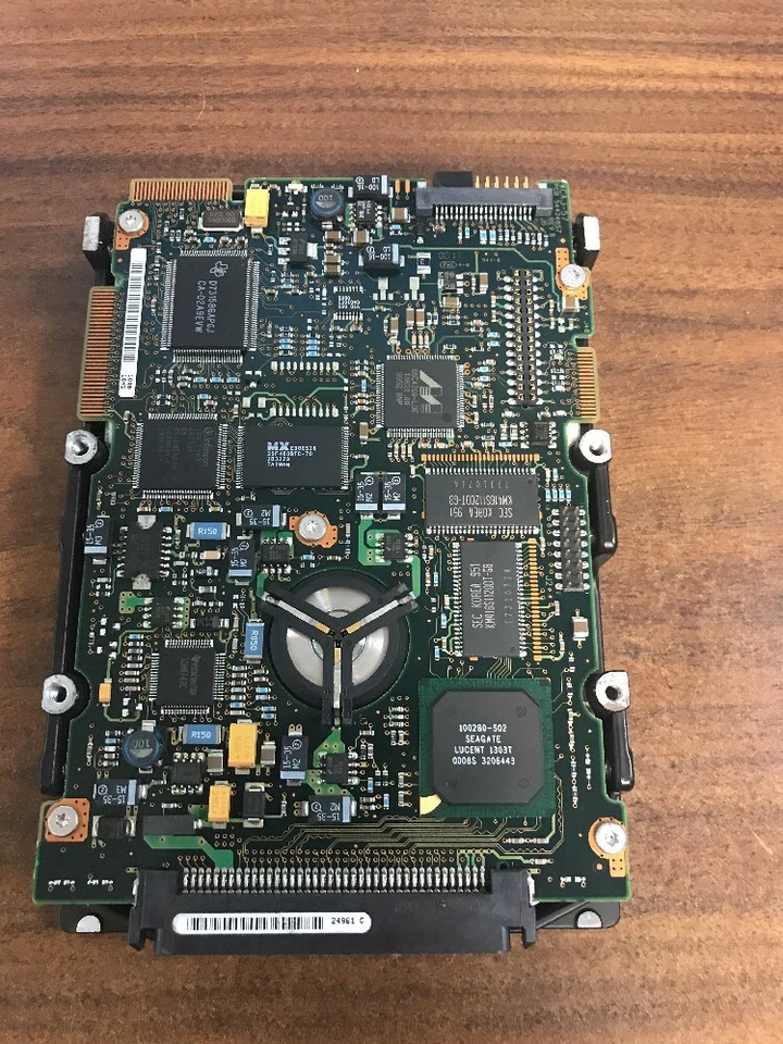 Seagate Cheetah ST318451LC 18GB 3.5"  Ultra 3 SCSI  HDD - Image 4 of 4