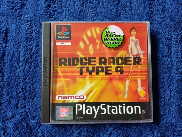 R4: RIDGE RACER TYPE 4 (SONY PLAYSTATION PS1 PAL ESPAÑA)