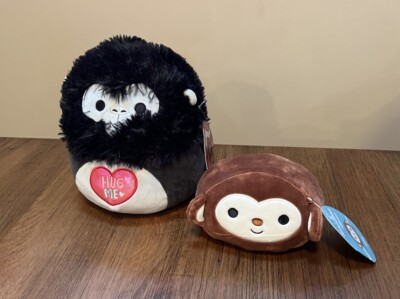 Squishmallow 5  Milly Brown New Nwt Monkey 8  Aron Gorilla Hug Me Heart  Set