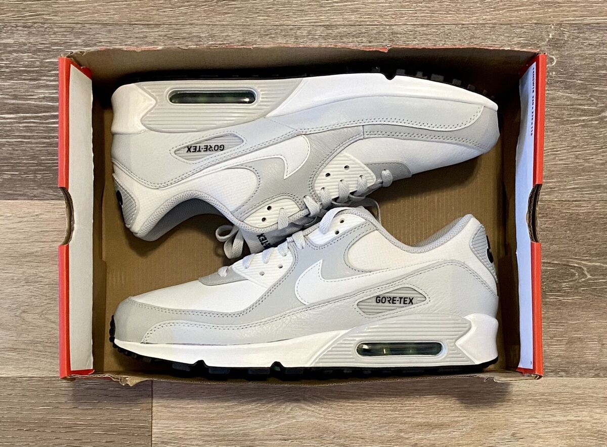Nike Air Max 90 GTX Gore-Tex 'Photon Dust Summit White Nike Air Max 90 GTX Gore-Tex 'Photon Dust Summit White
