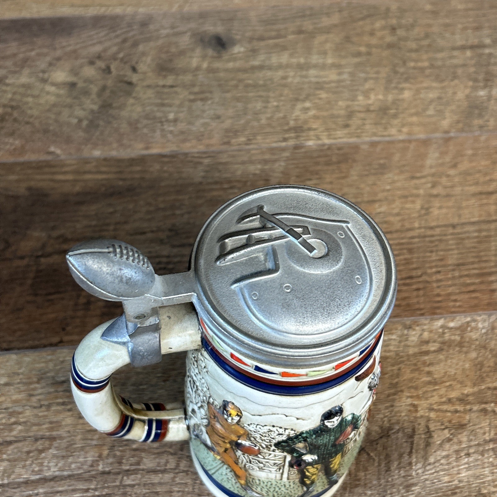 JOE MONTANA NOTRE DAME Avon 1983 "History Of Football" Beer Stein w/Lid 12"