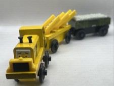 Thomas  Friends Wooden Railway Train SODOR RAILWAY REPAIR SET 1998 VGUC
