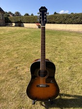 Epiphone AJ‑220ST Acoustic Guitar – Vintage Sunburst – Jumbo Body – Garde 1