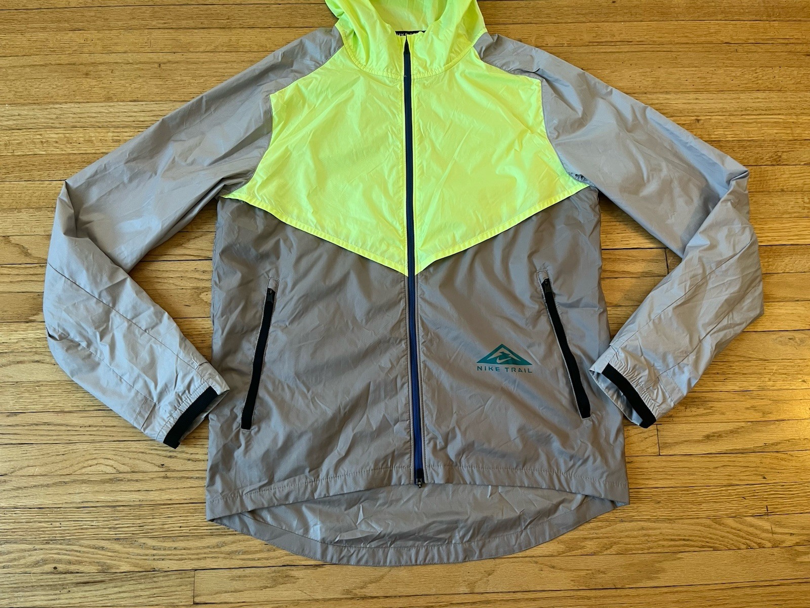 Nike Shield Trail Running Jacket Windbreaker Mens… - image 4