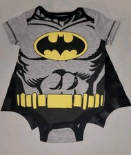 Boys Girls 3/6 Mo. Romper Superhero Batman Bodysuit Outfit Costume W/Det Cape