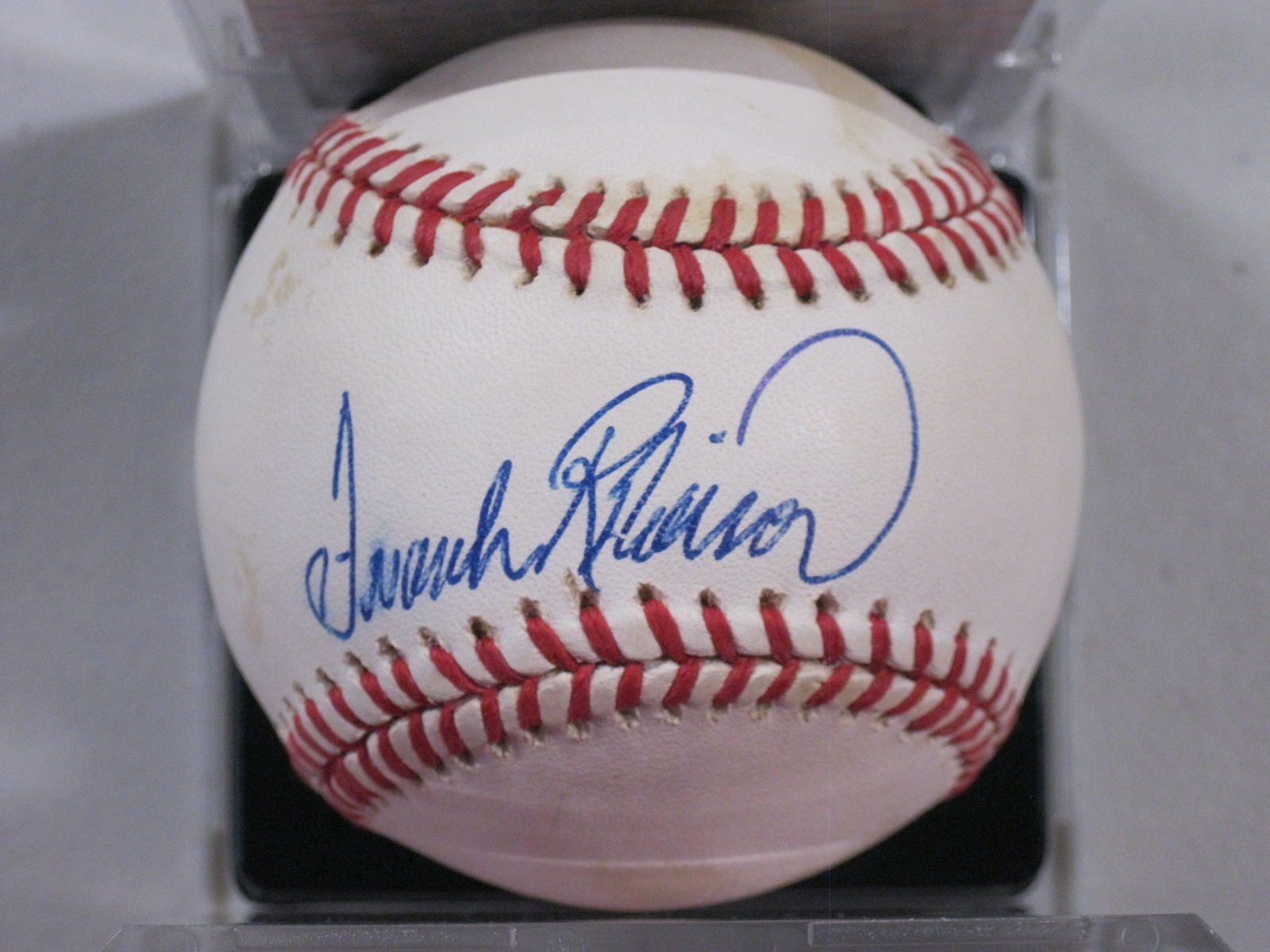 FRANK ROBINSON Autograph Auto Signed ONL National League Baseball PSA/DNA COA view 1