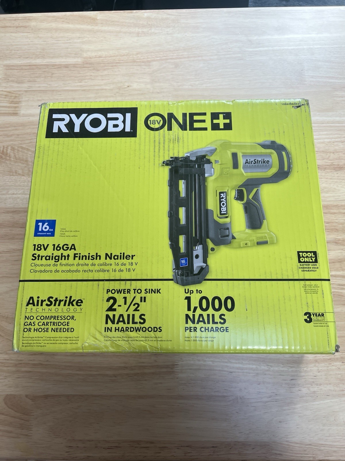 NEW Ryobi 18V P326 16ga Straight Finish Nailer