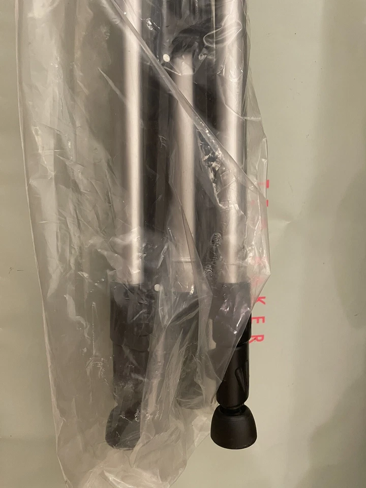 AMBICO V-0552 61 Inch PHOTO VIDEO TRIPOD LIFETIME WARRANTY NEW IN BOX - Image 3 of 4