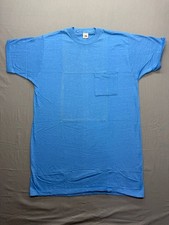 Vintage Fruit of the Loom Single Stitch Blue Pocket T-Shirt Made in USA
