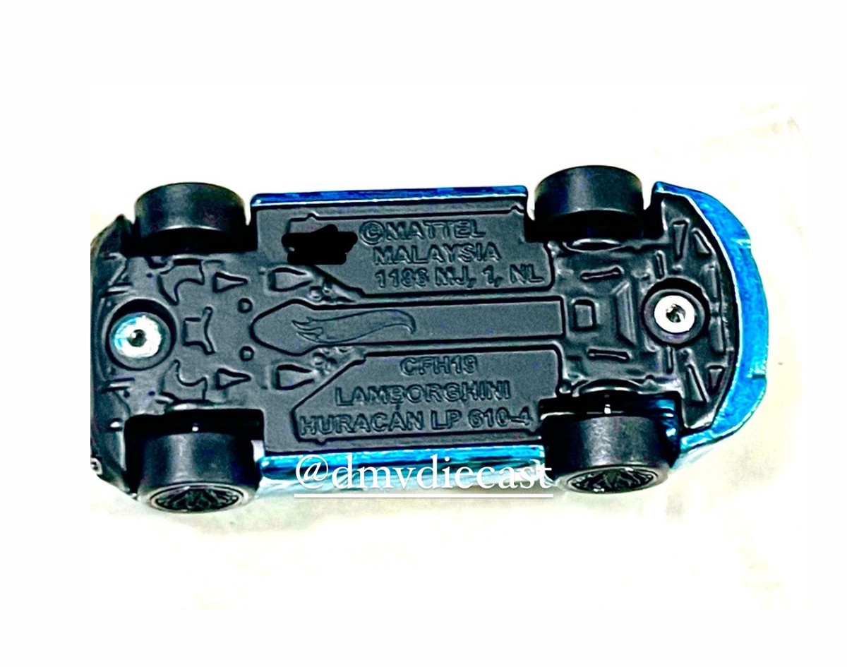 Hot Wheels Virtual Garage Completion Car Series 8-10 Lamborghini