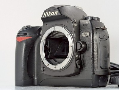 [Exc+5] Nikon D70S Digital SLR DSLR Camera Body from JAPAN