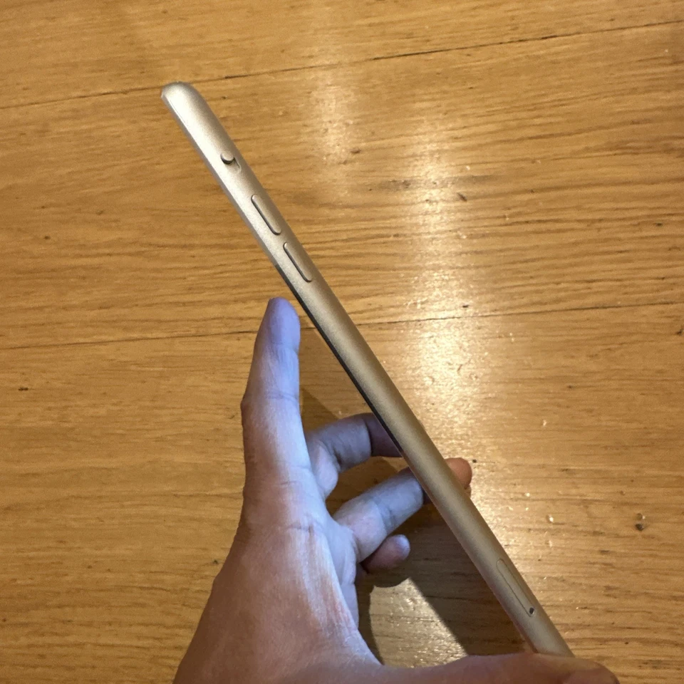 Apple iPad mini 2 32GB, Wi-Fi and Cellular - very good condition - Image 4 of 4