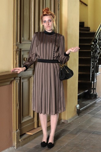Schworm Modell Damen Kleid 42 dress 80er True VINTAGE 80s woman Stil: 1900 braun