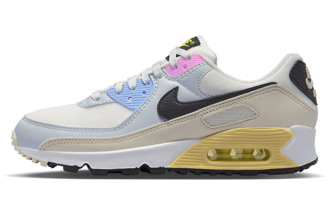 Женские кроссовки Nike Air Max 90 Summit Белый/черный-Light Bone (DQ0374 100)